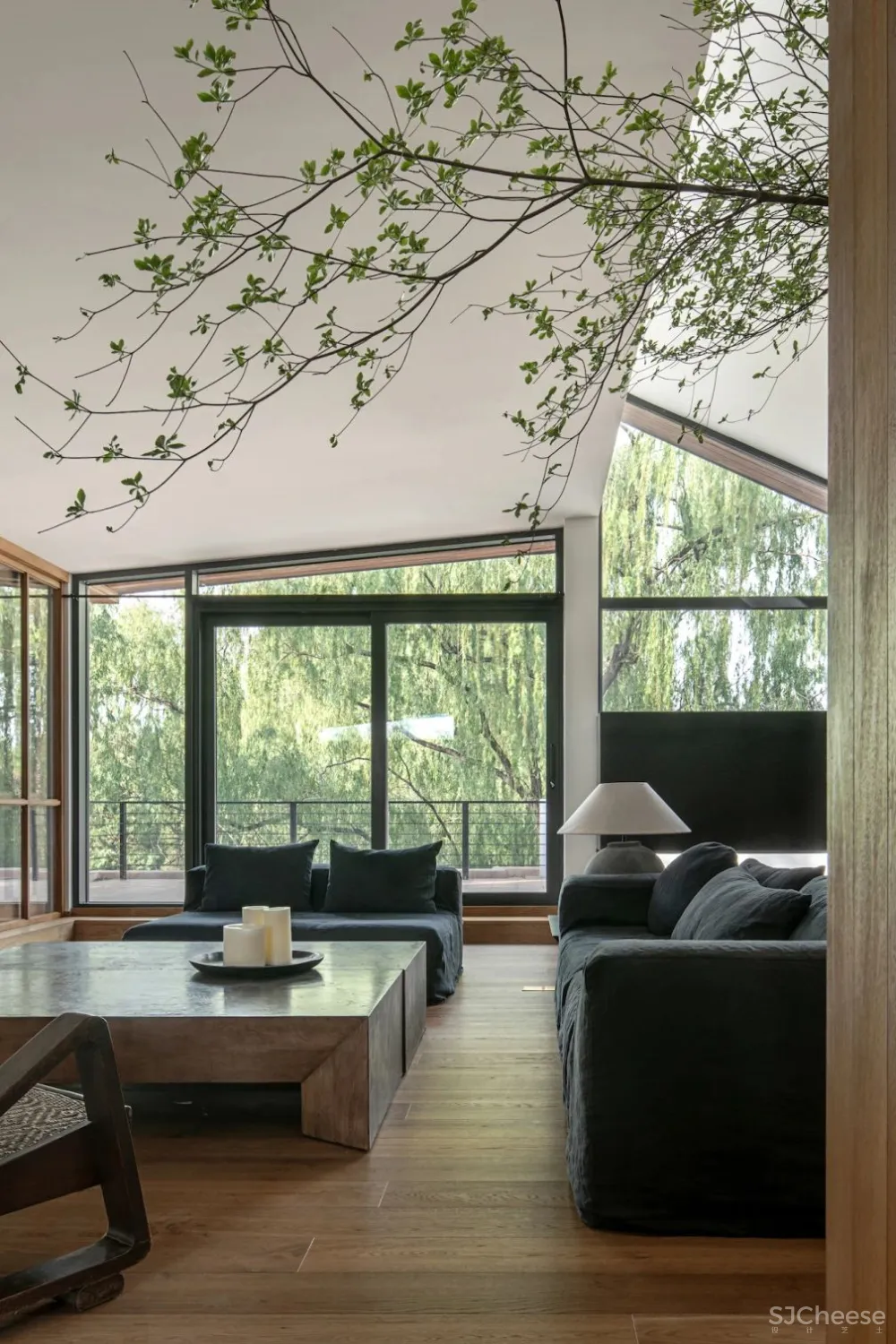 欢聚或独处,都被温柔包裹着| 军哥和芳姐自宅