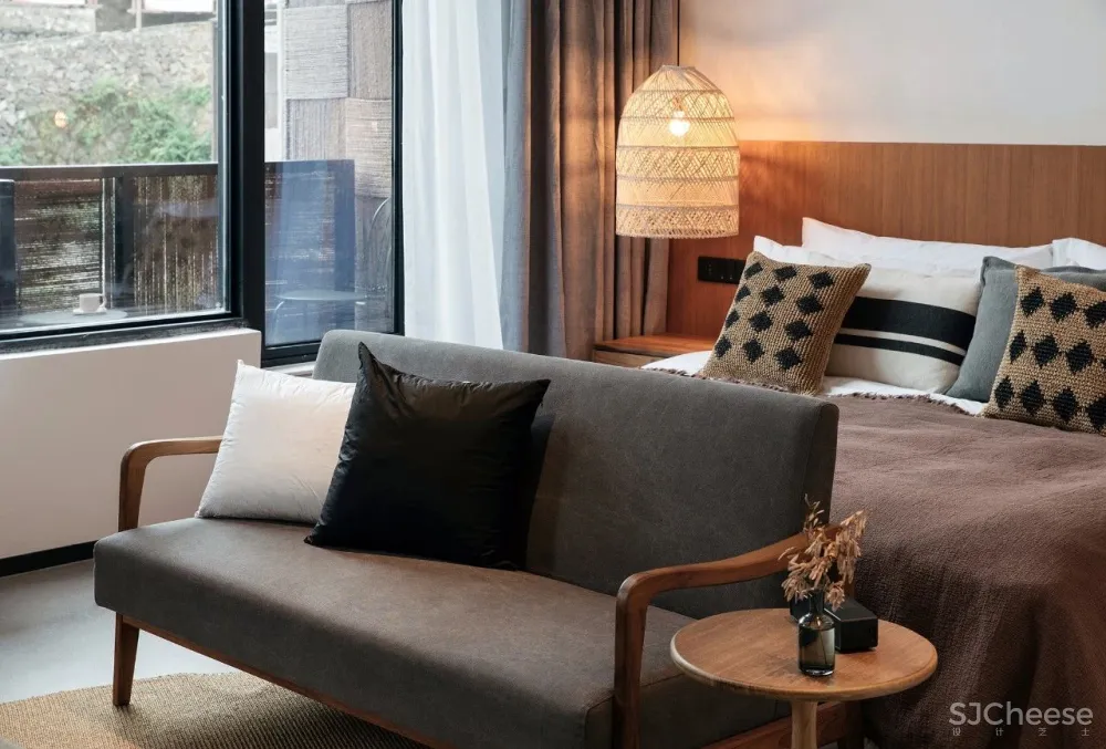 张雷新作 南京深坑酒店—矿坑石料雕琢的美学空间,是酒店也是美术馆