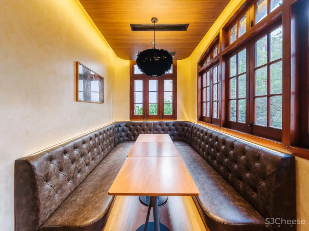 双子座俞挺的两个新作:一座妖的乐园、一个文学爱好者的客厅