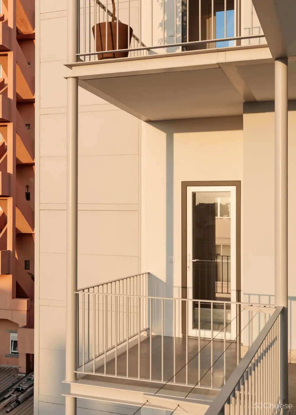 Rar.Studio在里斯本进行的曼彻斯特大厦翻新工程