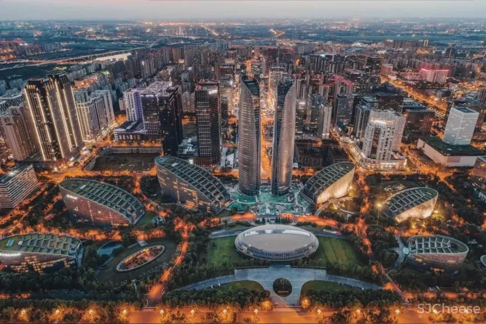 李玮珉新作 成都最顶级豪宅「华商.交子公馆」四套样板间设计