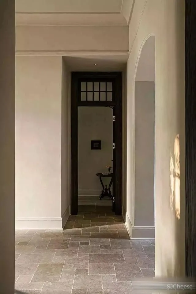 谢柯-既下山·重庆生活的复杂和冲突,都在这间院落“缴械投降”!