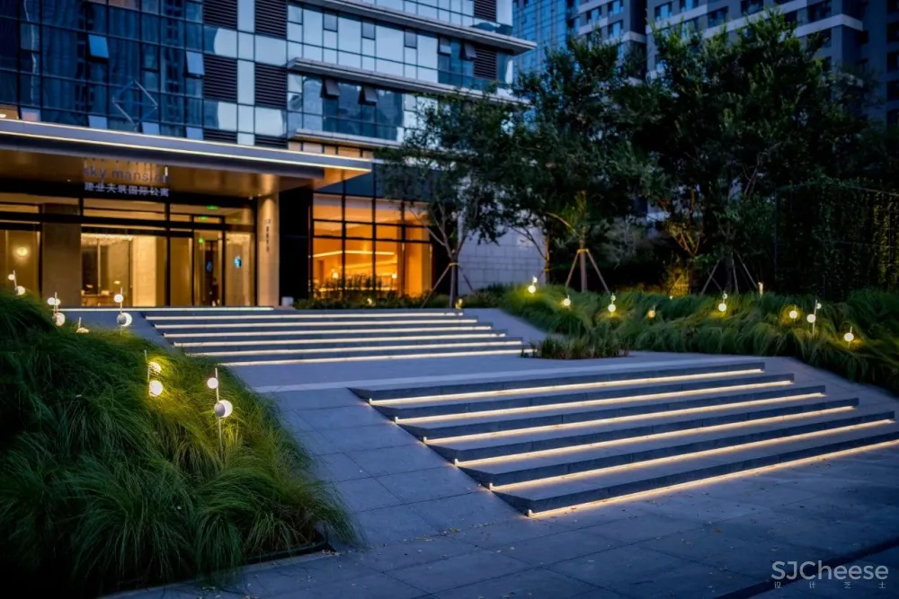 地产界“黑马” 看郑州如何引领中原豪宅新风向!