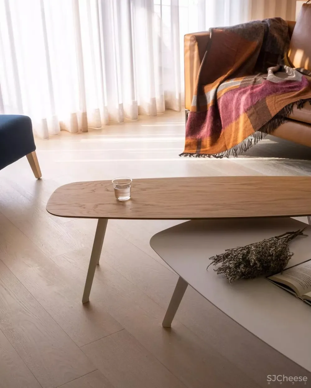 180㎡现代简约，暖色调的浪漫，温馨舒适自然