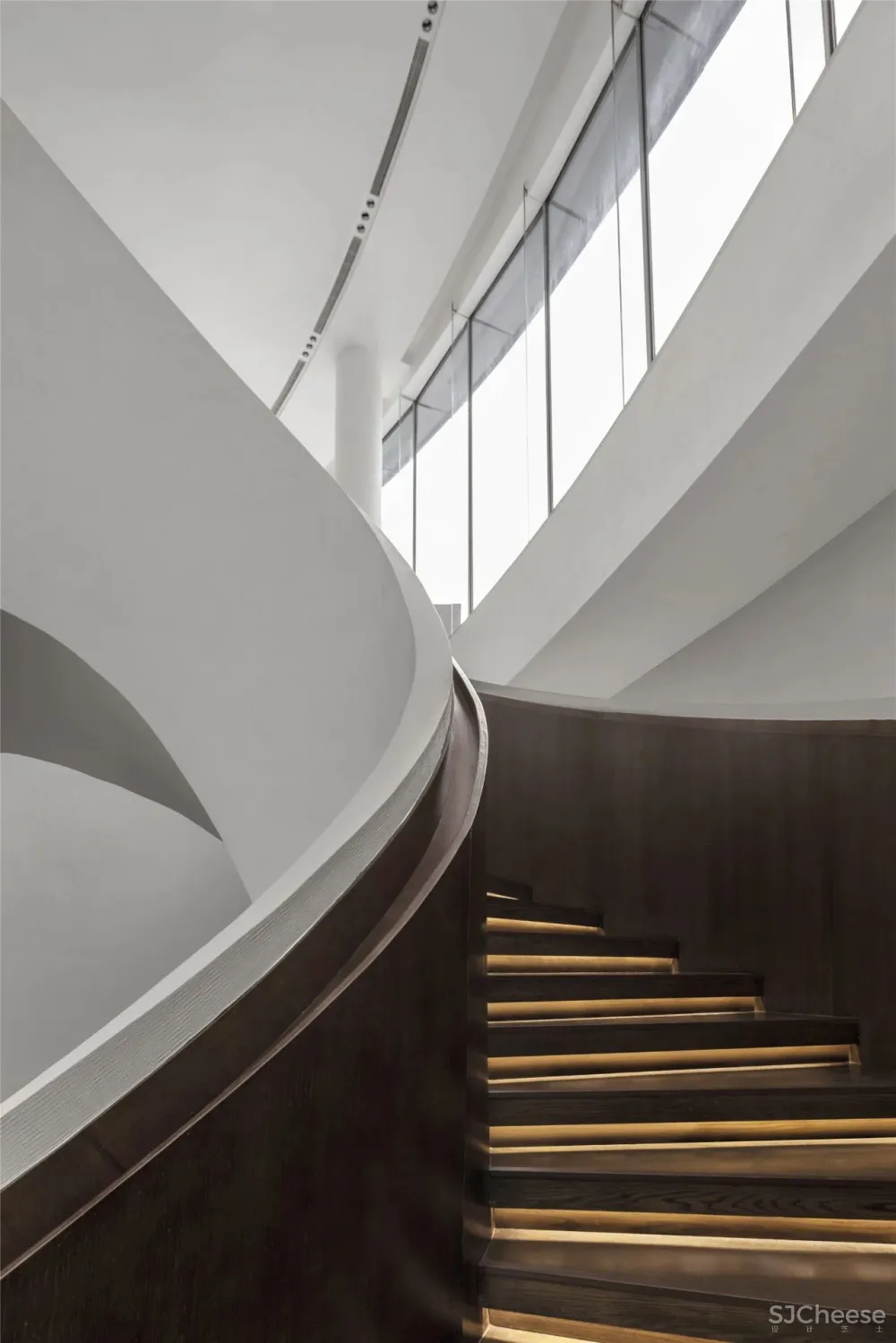 LSD×华发·旭辉 铂钻四季：自然与艺术，赋予空间生活温度