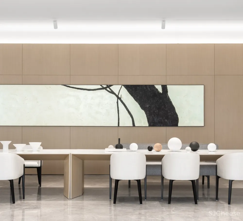  每朵云都镶着一条银边 ─ 融创.吉雅达售楼处