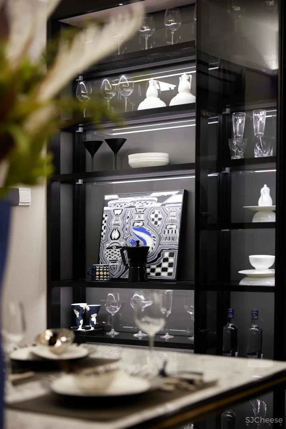 羽果设计：柔软而强大，都市精英的暖心归属！