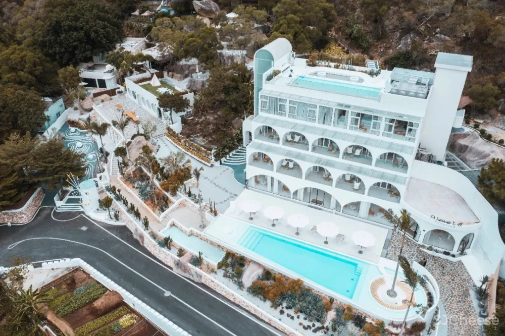 高铁直达秋冬温暖迷人的海,海上花园私藏国内版“圣托里尼”,《女儿们的恋爱》取景地大公开!