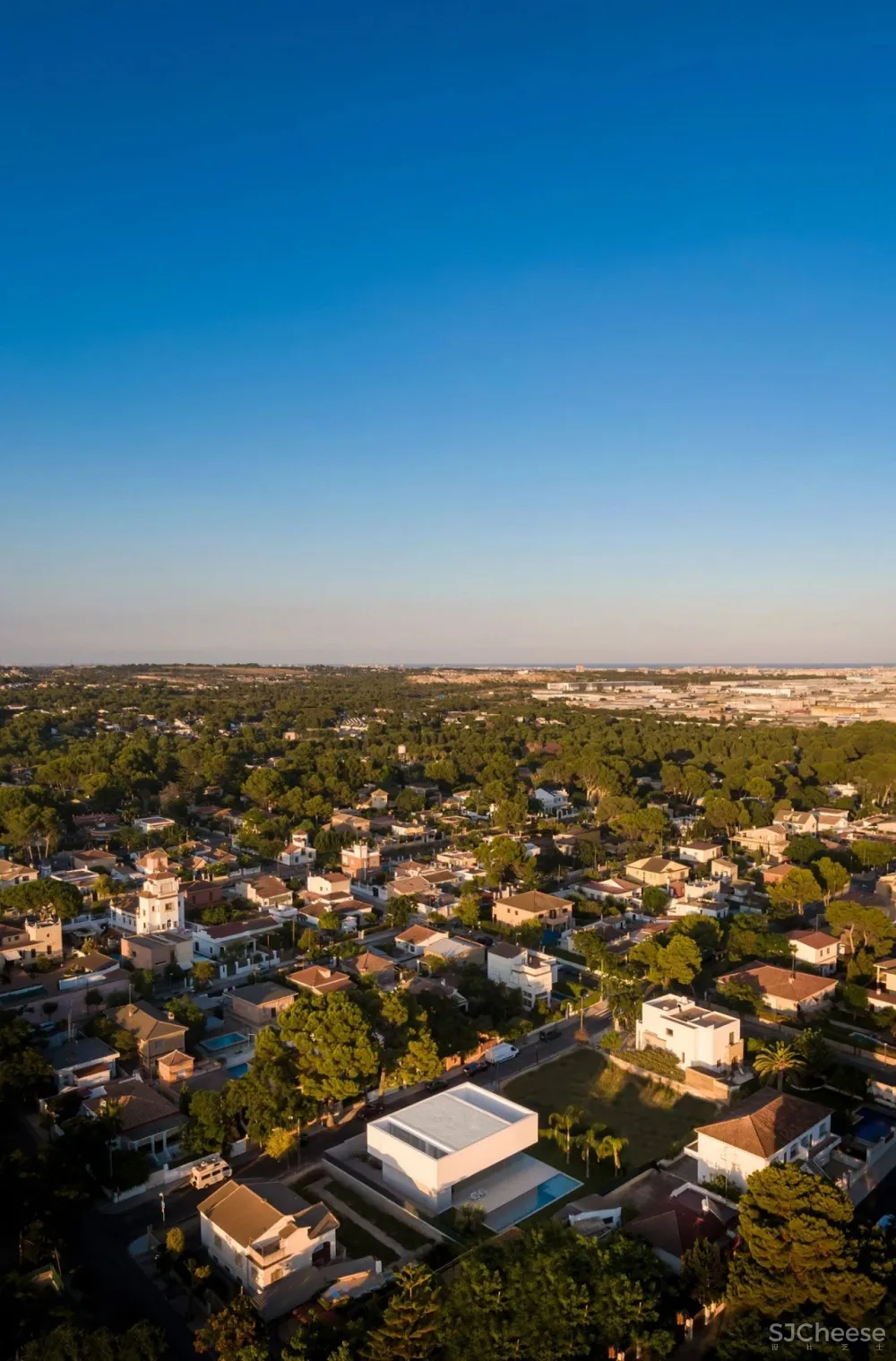 西班牙别墅，用极简成就唯美！