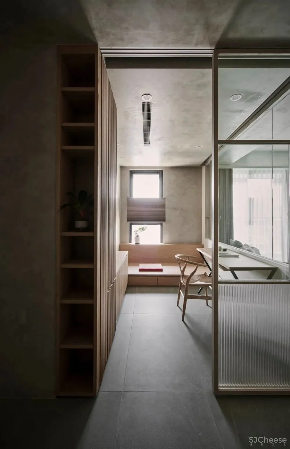 原木 水磨石，四口人的阅读之家 御见设计