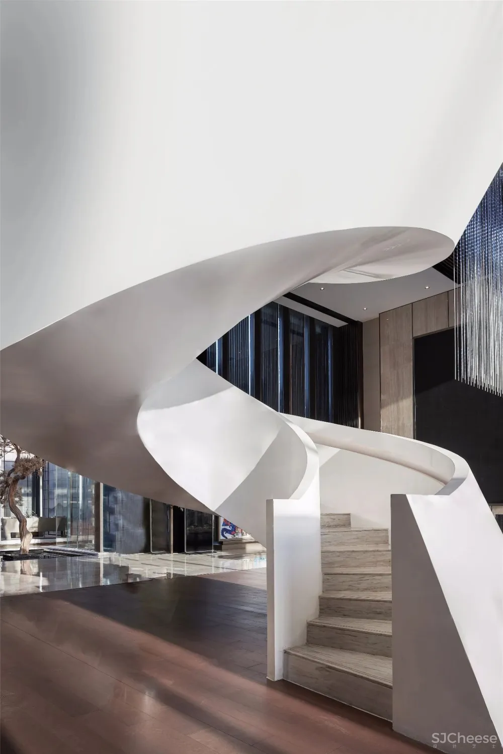 凌子达新作 山水相依,游园惊梦