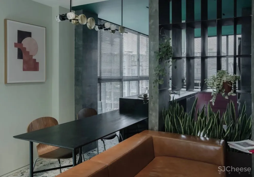 80后丁克夫妻的100㎡两室，颜值美炸！花砖、绿植，住-租一体，还有两狗子……