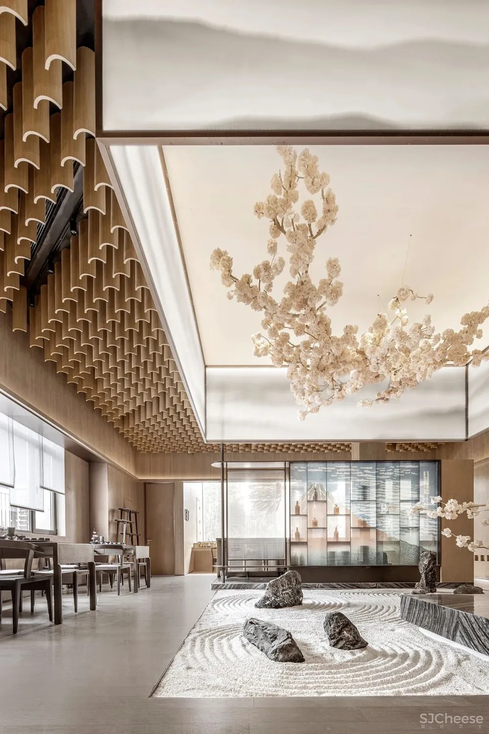 万科进军餐饮界？打造4000㎡山水间的日料新地标！【CLV赛拉维×万科】