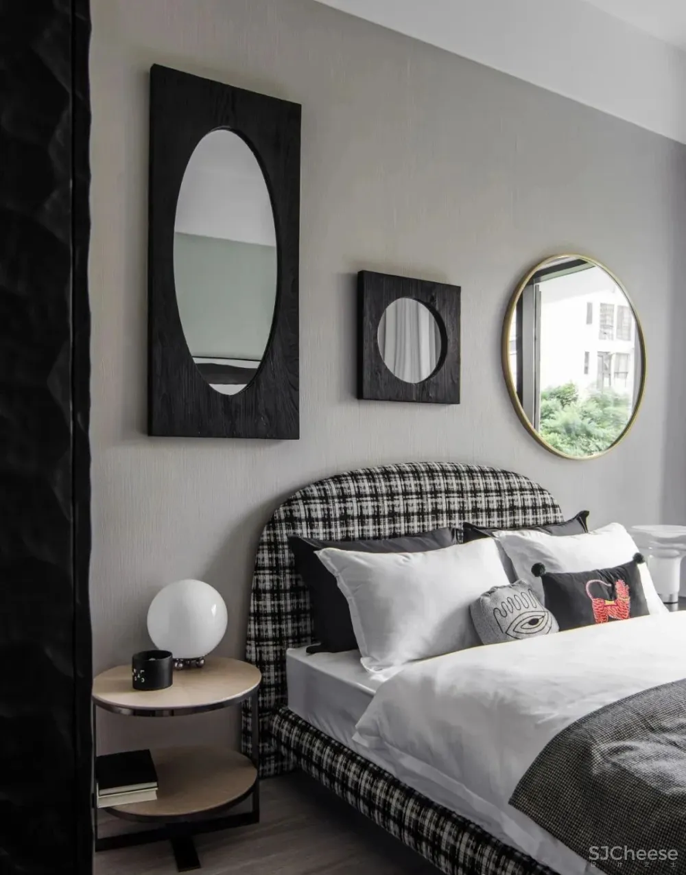 孟也新作 三亚东岸CBD「融创新闻中心」两套奢阔艺术样板房设计