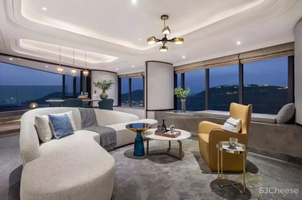 900m² 海景顶层复式 塔尖奢宅