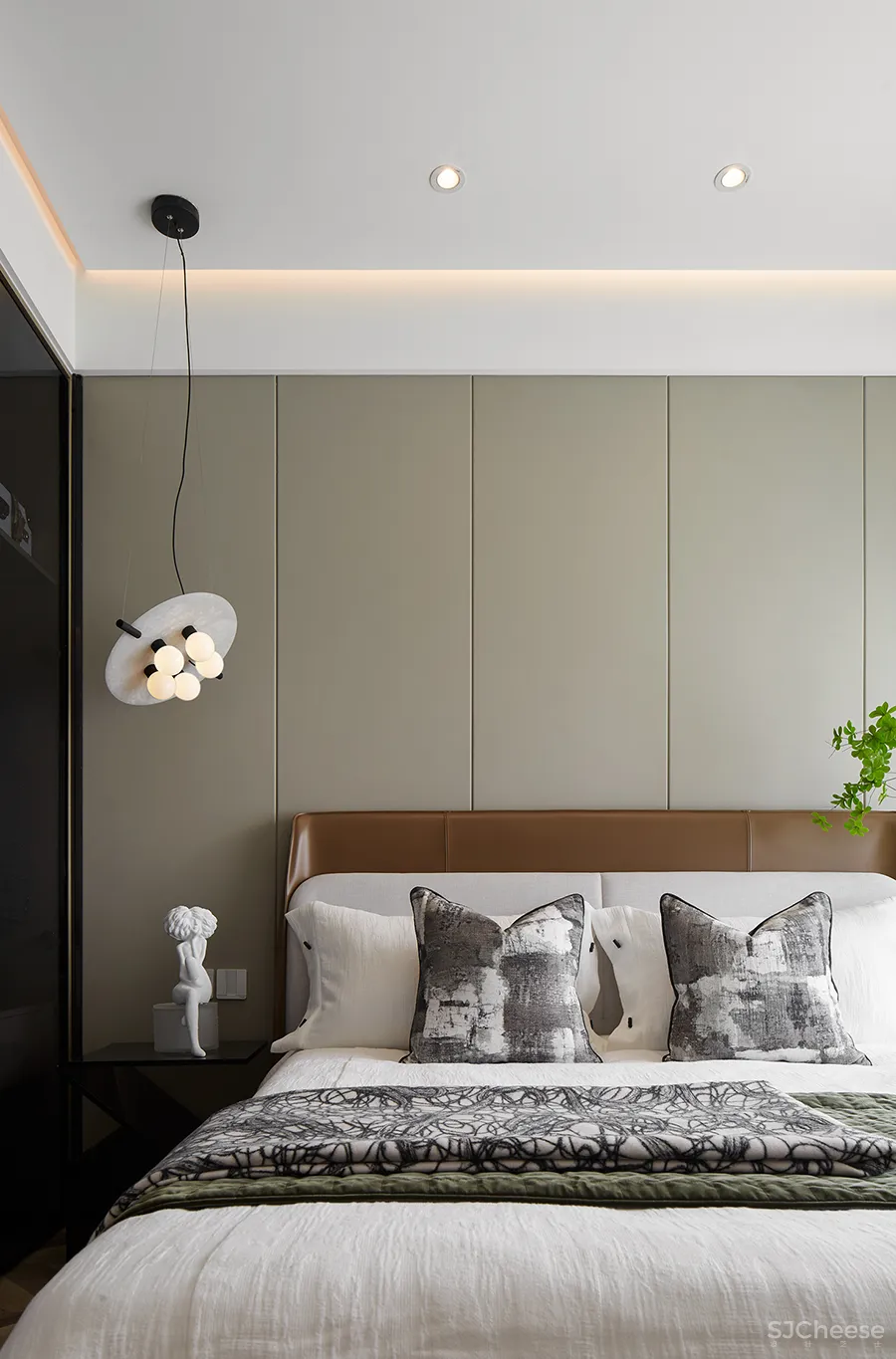 岳蒙：新年轻主义 自在如诗，潮趣入魂！