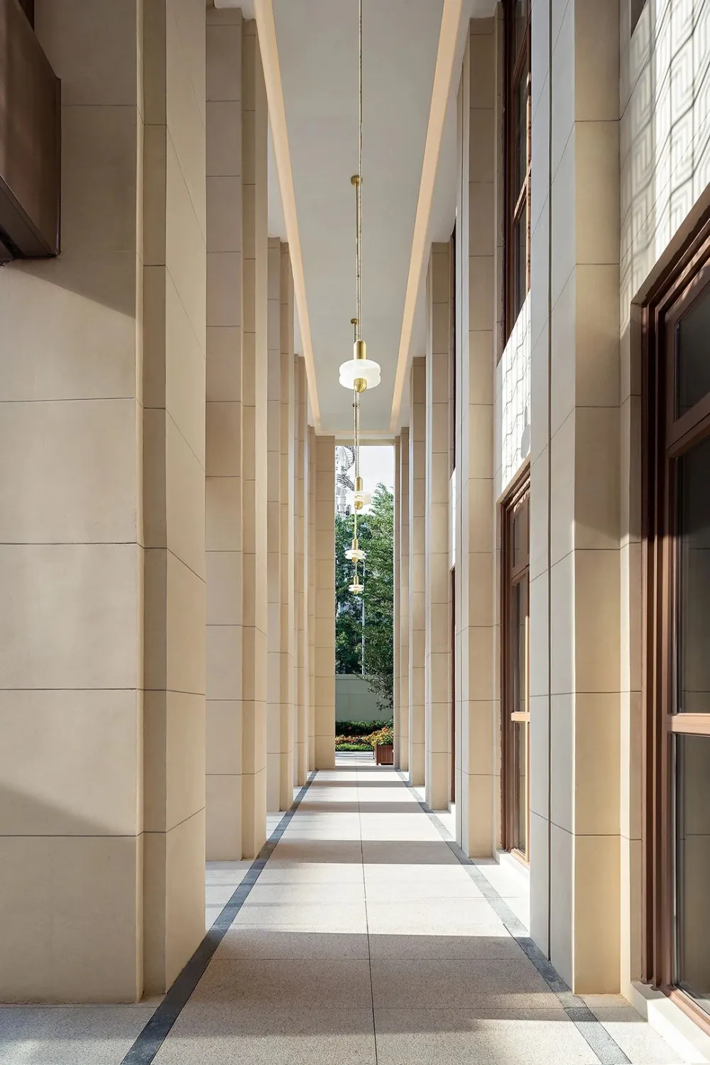 意巢设计 西形东韵,再塑经典