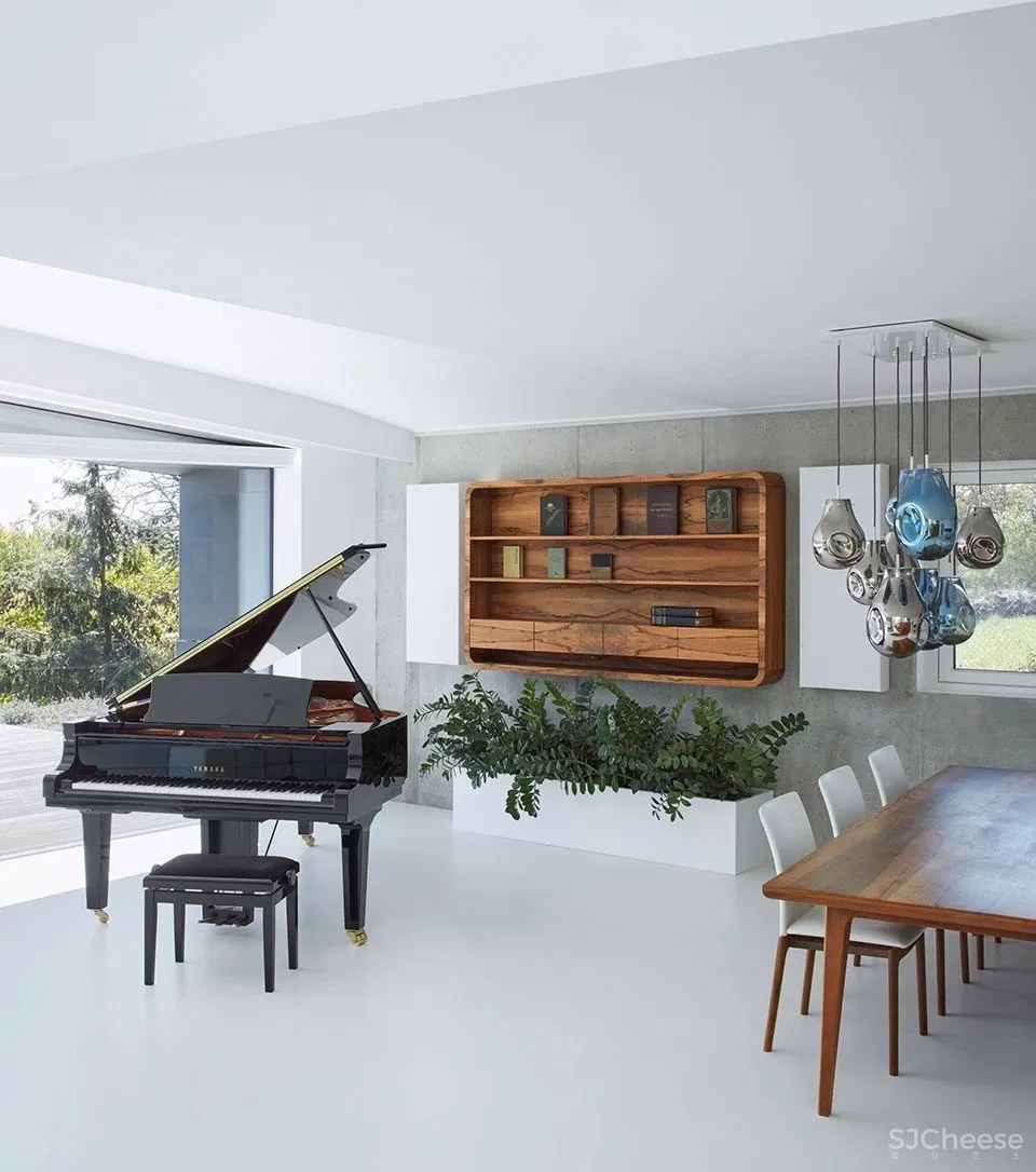 COLL COLL 一座不折不扣的功能性住宅 Sophia住宅