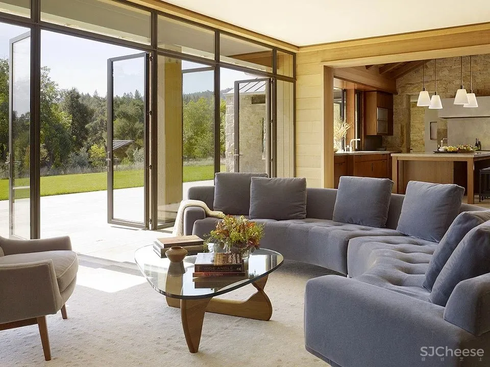 多样且互补的室内外生活体验 Mountain Wood乡村住宅 Walker Warner Architects