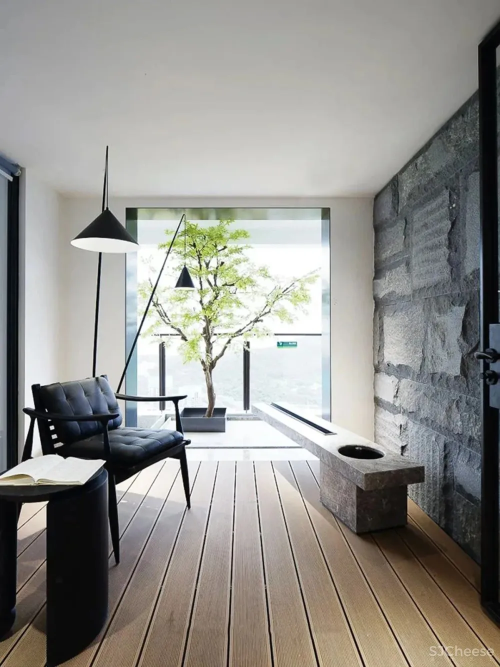 深圳洲际建筑装饰丨极简 黑与白的平衡之道