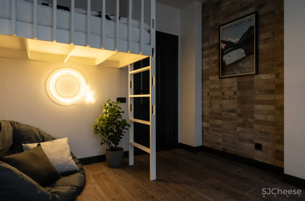 108平米的两层空间，做到了什么叫做精致且丰富