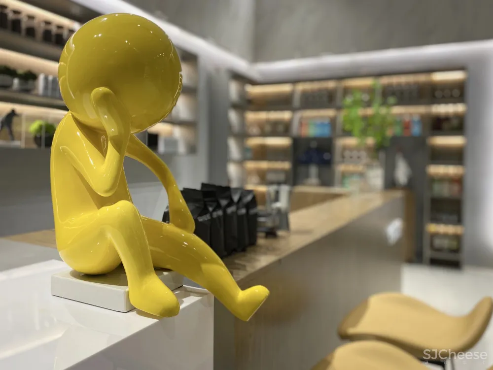 一杯咖啡,“寓”见四季温暖时光——西北绿地新里铂瑞公馆