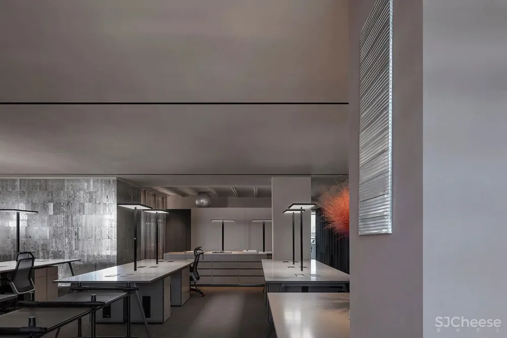 TOMO 東木筑造 趣味、怪诞、未知,次时代的虚拟世界