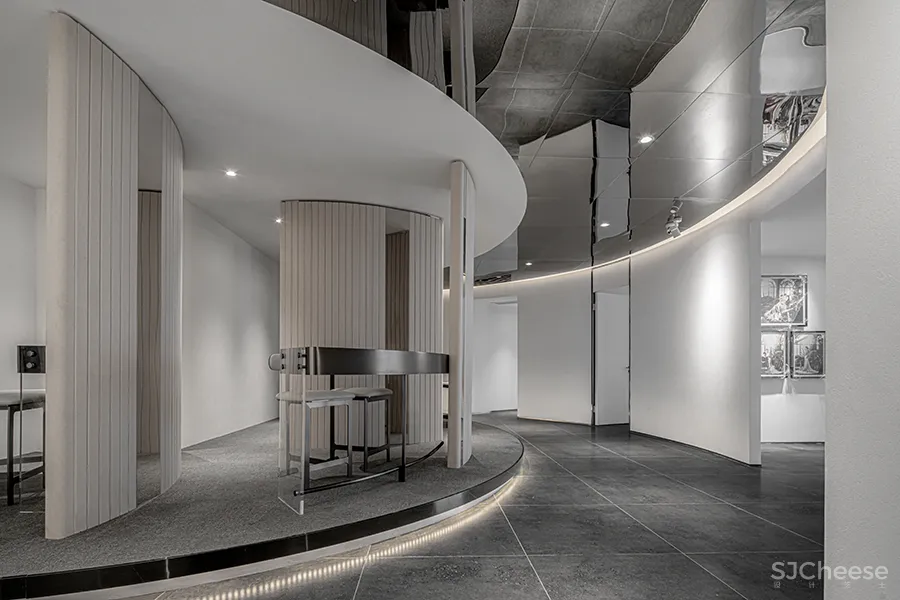 TTD本至设计 • 爱城影像空间|在叠进中传递爱的仪式感