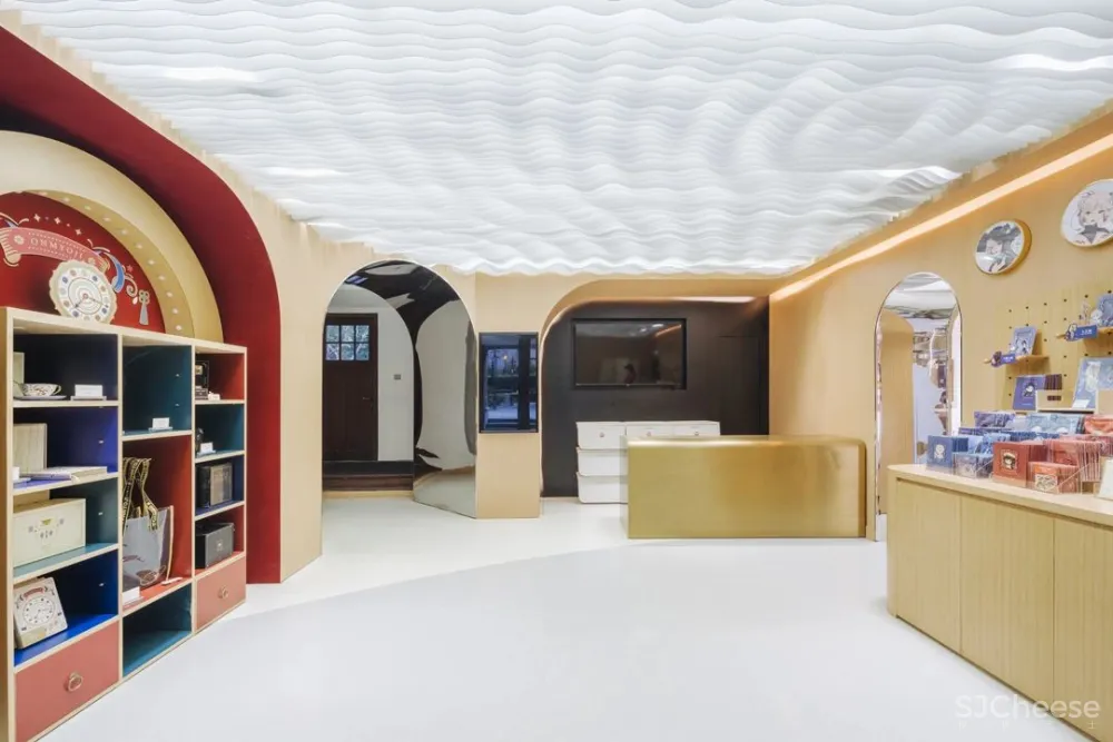 双子座俞挺的两个新作:一座妖的乐园、一个文学爱好者的客厅