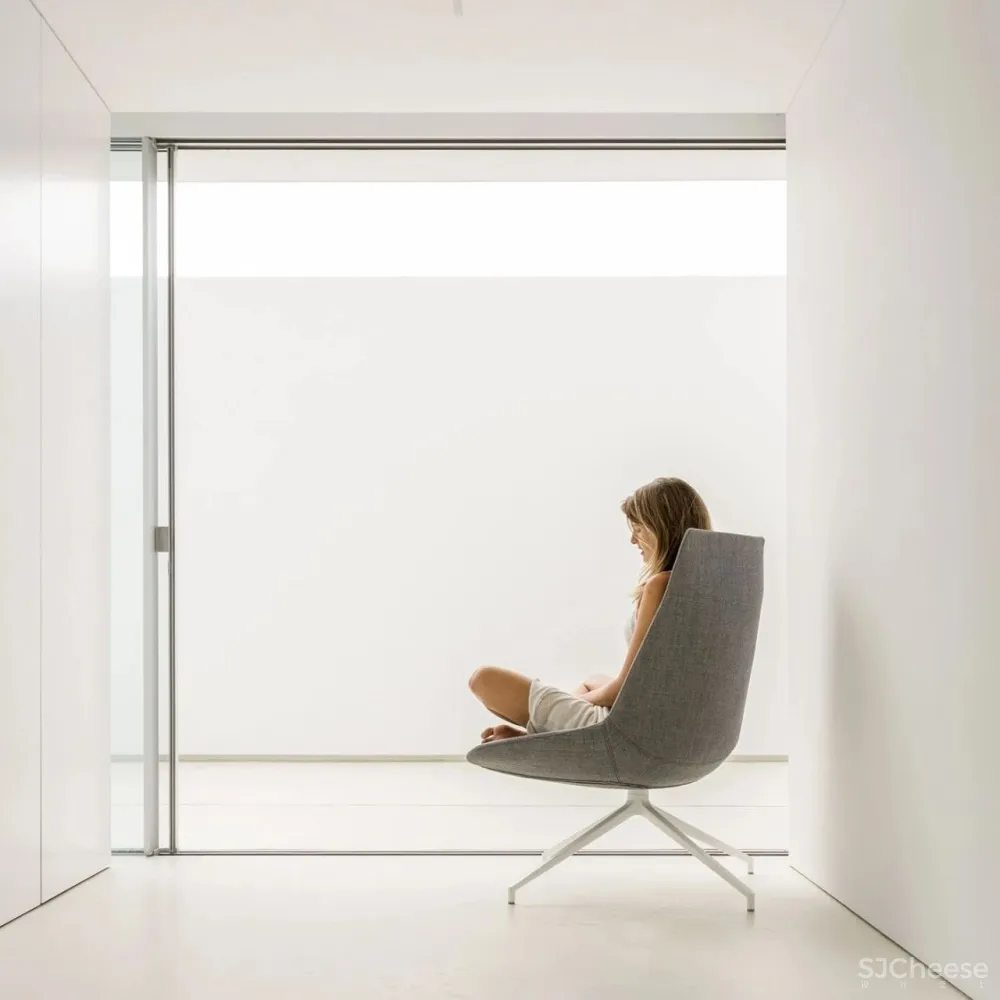 西班牙别墅，用极简成就唯美！