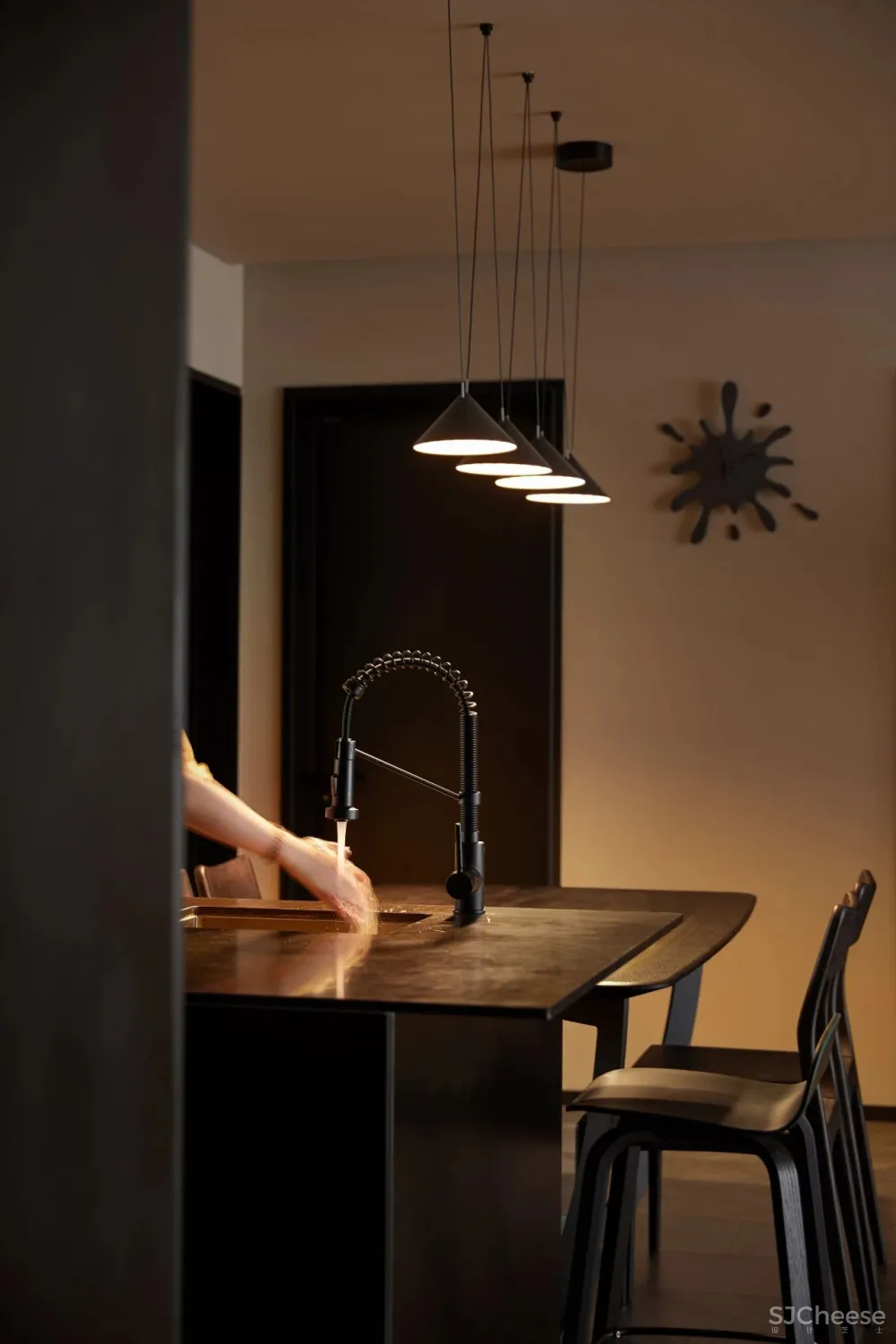 暖调的舒适,回归家的解压与治愈 佐耳设计