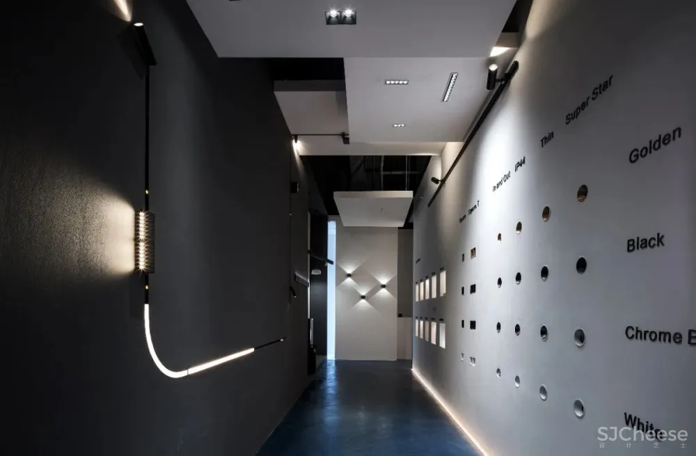 以光影为序，开启现代空间内的「追光之旅」 Mr来设计