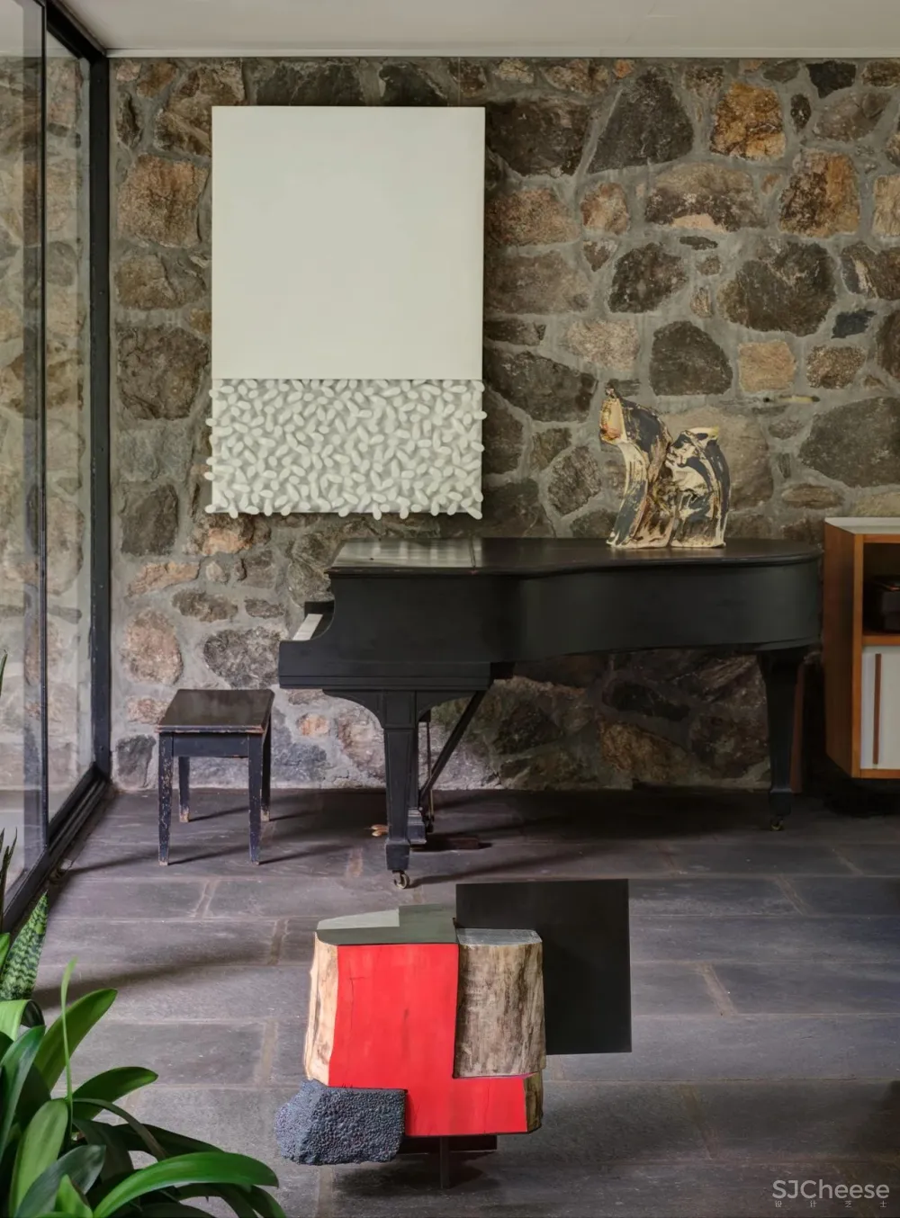 艺术与设计融合在艾略特·诺耶斯的现代住宅中