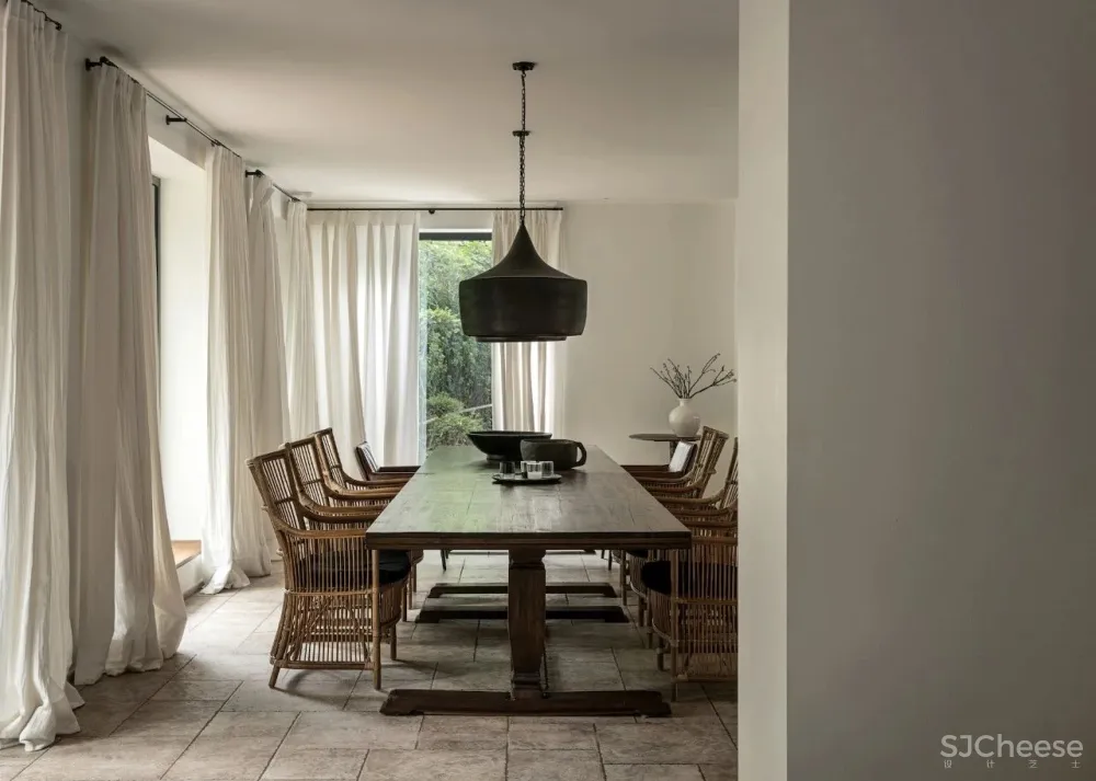 欢聚或独处,都被温柔包裹着| 军哥和芳姐自宅