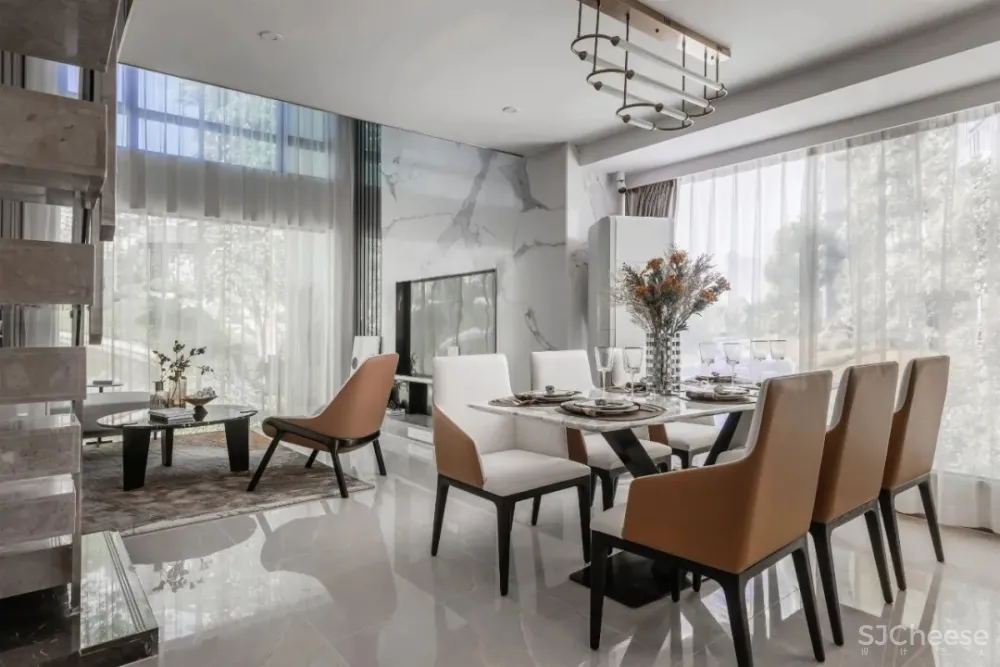 洲际作品丨年轻主义的方程式