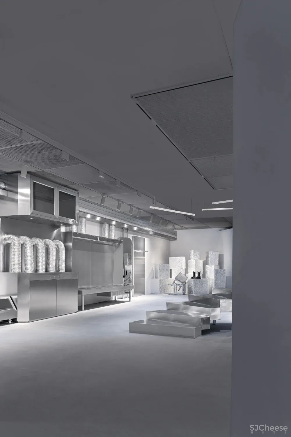 QHD Studio × NEW LADY:对新女性自我表达的探索