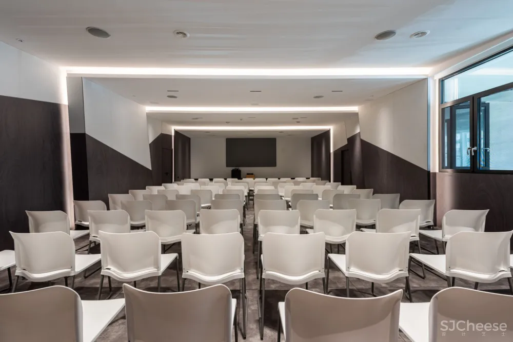 希望的田野 · 寰盟东南亚设计中心办公空间丨长空创作