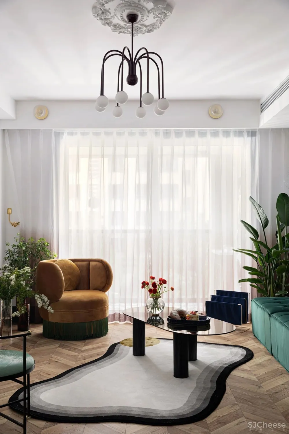 129㎡的极致复古美，再现经典红绿配色！