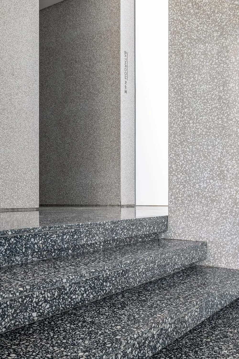 彩虹天空之城，构筑未来多元世界