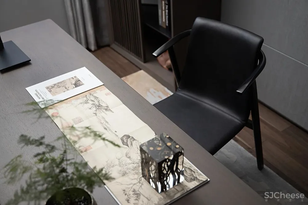 195㎡雅灰大平层，静奢间勾勒家的温情！