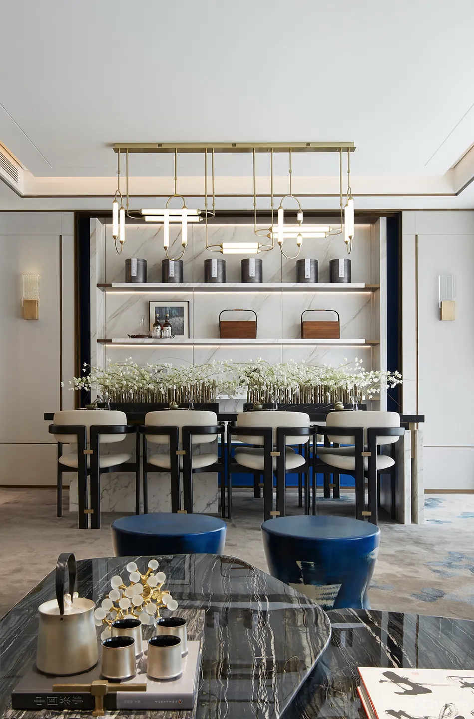 岳蒙:一抹幽蓝,韵染留白!