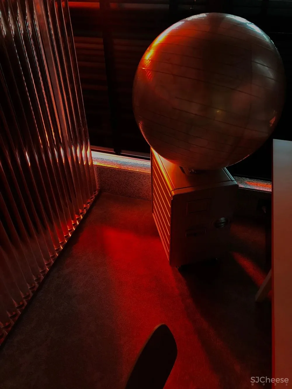 TOMO 東木筑造 趣味、怪诞、未知,次时代的虚拟世界