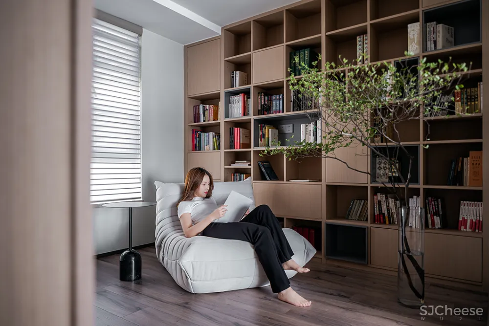 265㎡简约私宅,少就是多,简洁就是丰富!