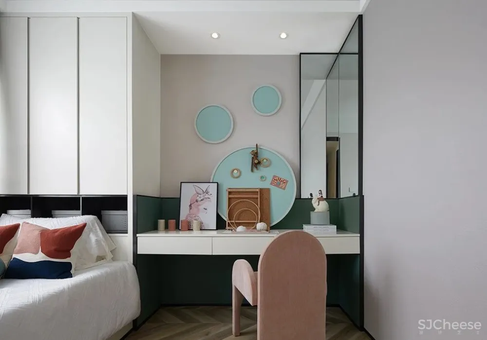 岳蒙：新年轻主义 自在如诗，潮趣入魂！