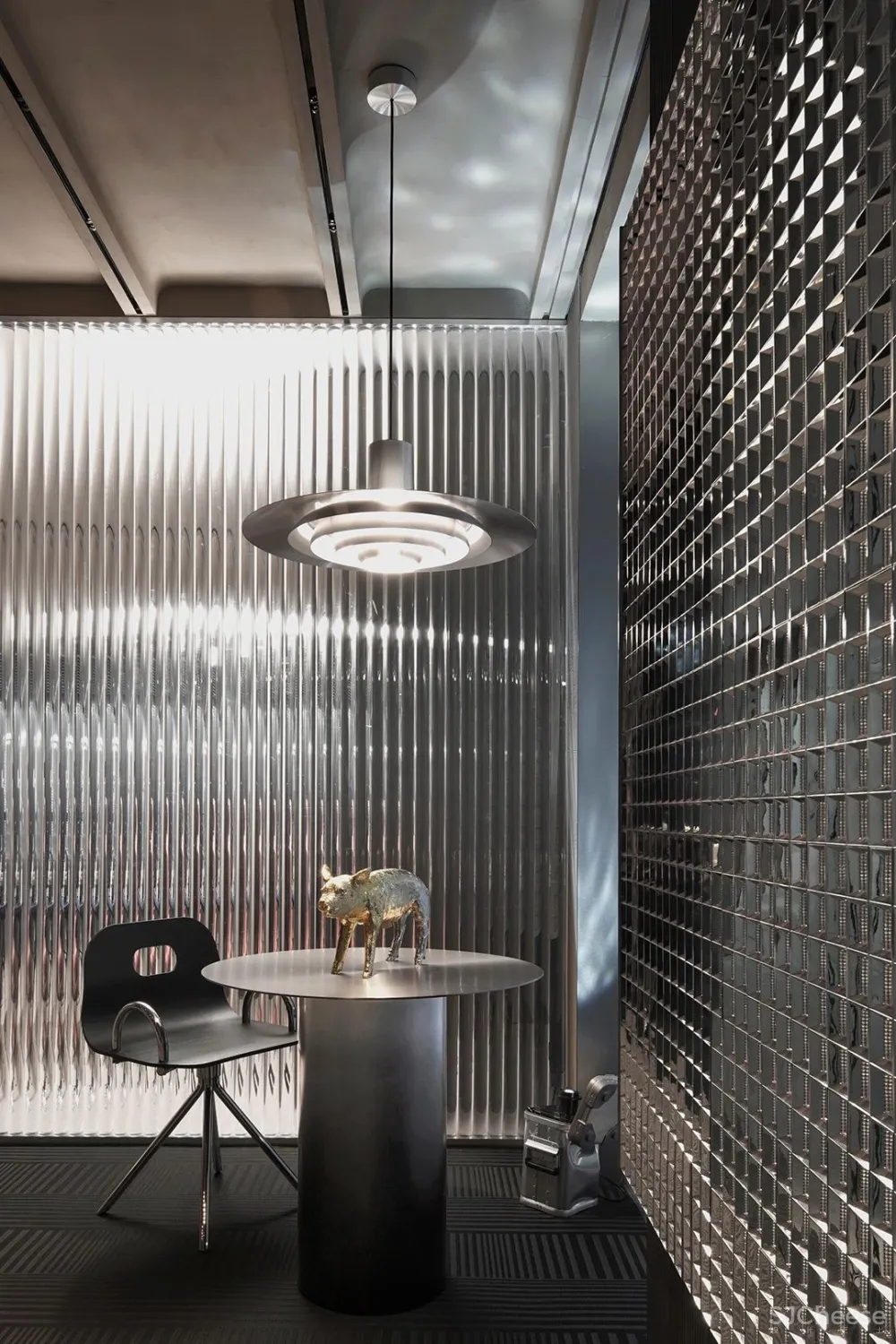 TOMO 東木筑造 趣味、怪诞、未知,次时代的虚拟世界