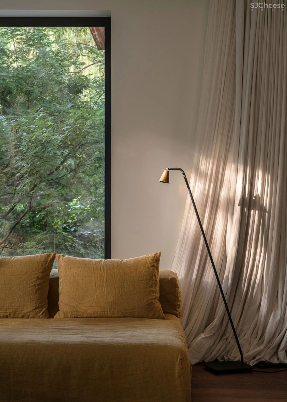 欢聚或独处,都被温柔包裹着| 军哥和芳姐自宅