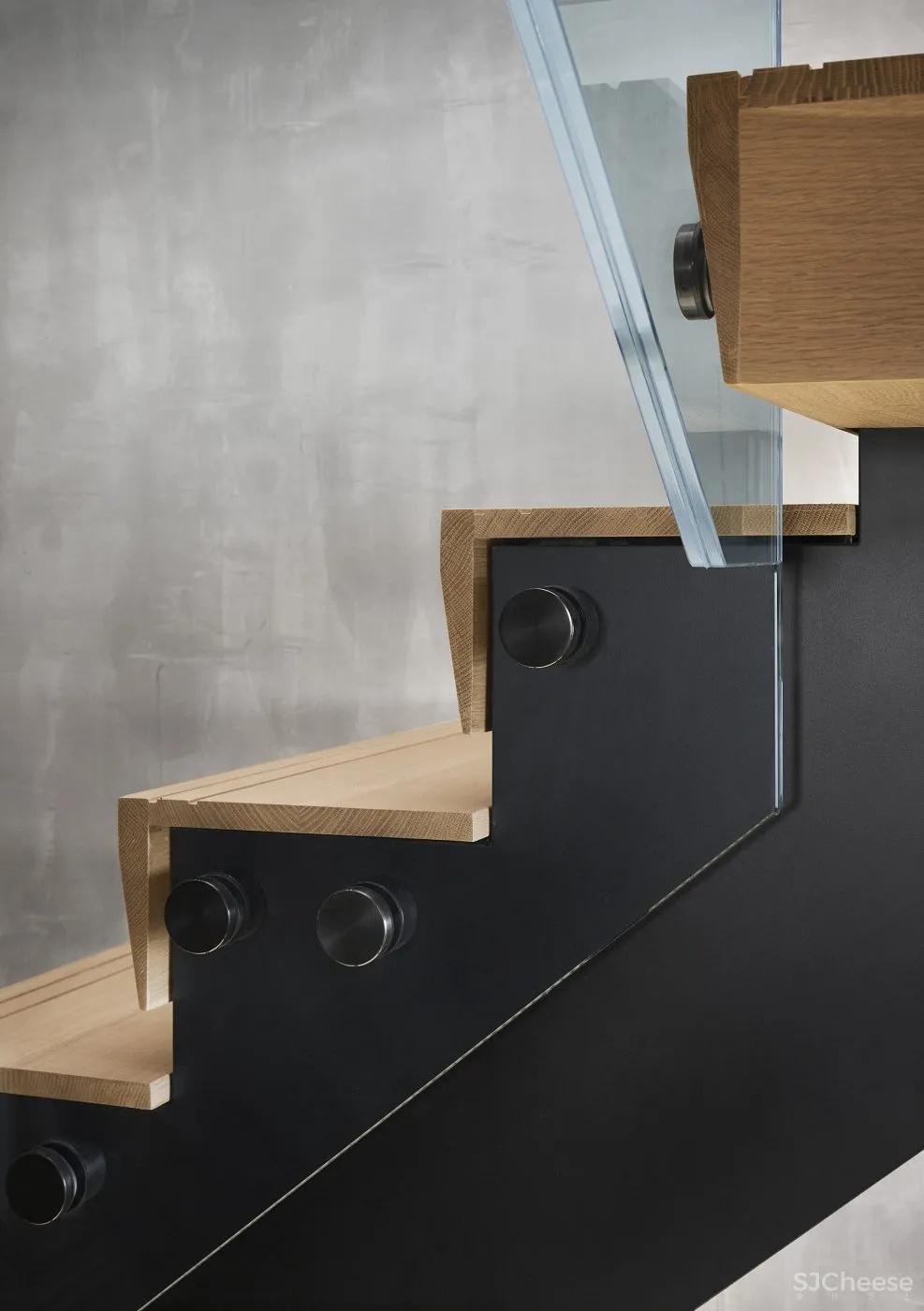 590㎡的顶层公寓,奢华也可以是一种 LOFT 范儿