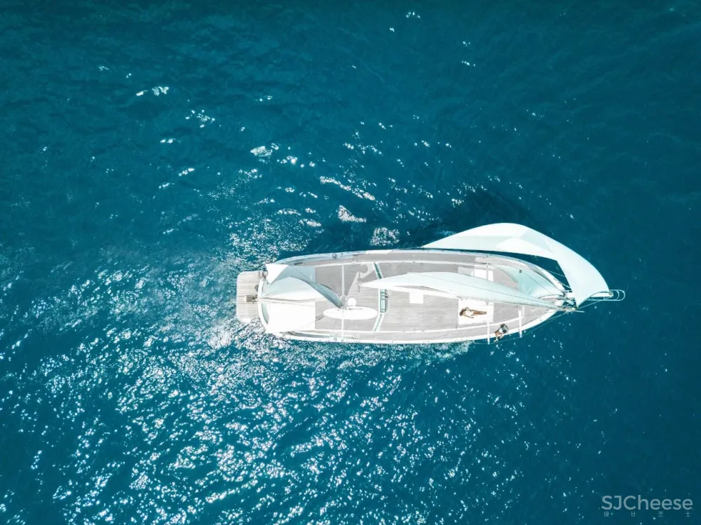 FranSilvestre新作丨漂浮的海上建筑,能移动的豪宅,到底有多香?