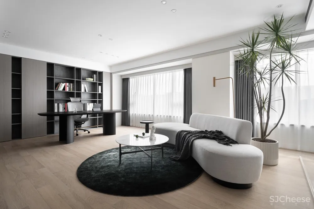 270㎡顶跃私宅,悬浮式楼梯,超有范!