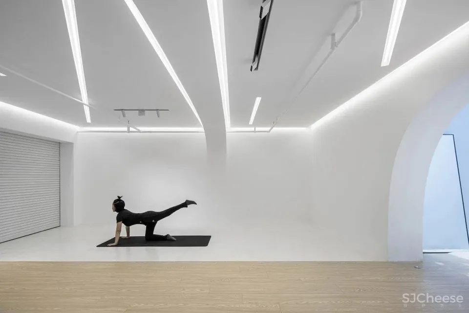 新作 上海健身女博主的私人工作室 大海小燕设计工作室